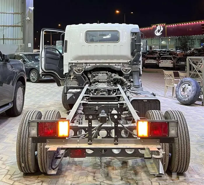 ايسوزو دينا 4طن شاص طويل موديل 2025 افضل الاسعار 1