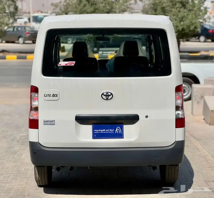 لايت اس 2025 باص بضاعه 1.5L بنزين 7