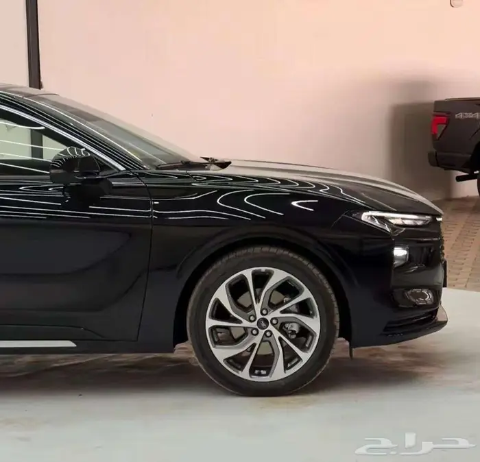 فورد تورس تيتانيوم موديل 2026 اوتو ون كاش واقساط 3