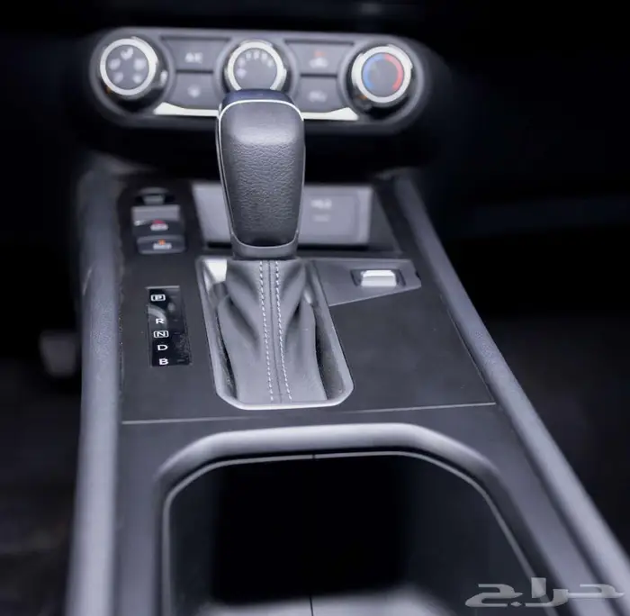 نيسان _ كيكس _ بصمه _ حساسات خلفيه _ شاشه _ 2025 5