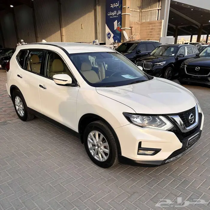 نيسان اكس تريل 2021 1