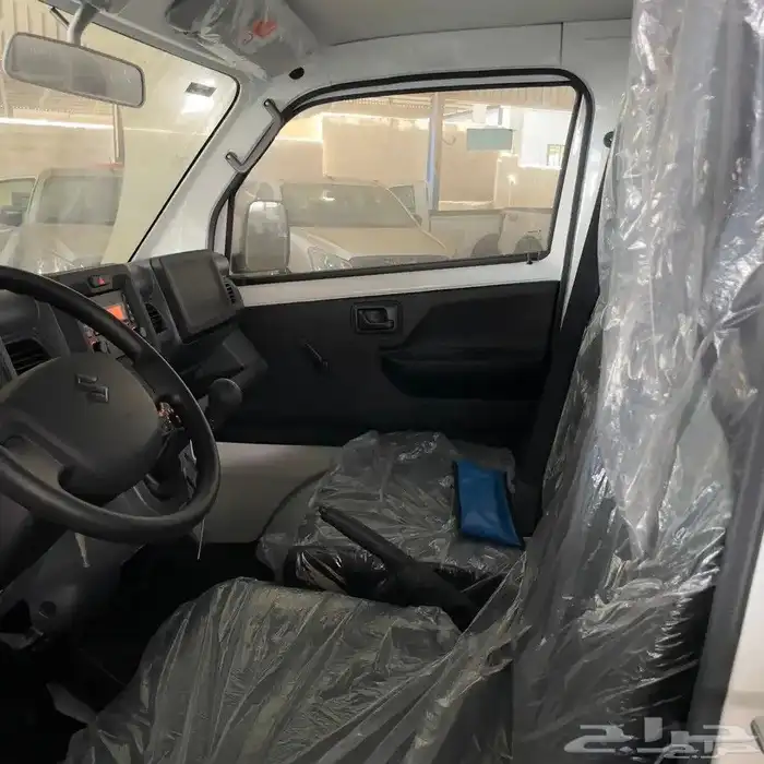 سوزوكي دباب كاري 2025 6