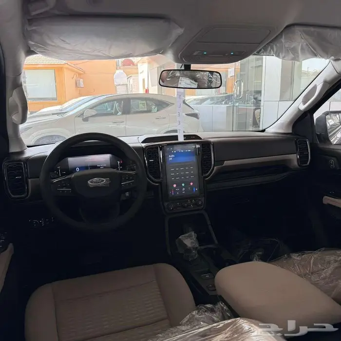فورد ايفرست موديل 2025 سعوديXLS دبل لدى الفريدي 2