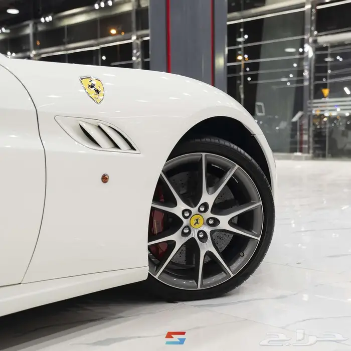 فيراري كاليفورنيا موديل 2009 16