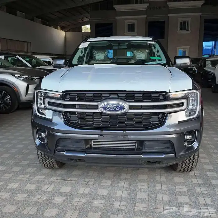 فورد ايفرست Xls بنزين دبل م2025 بأقوى العروض 0