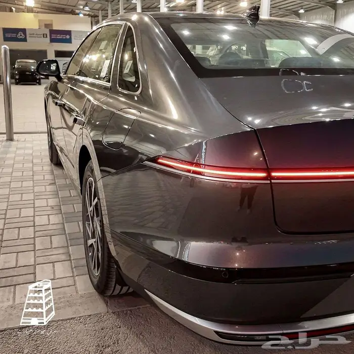 هيونداي ازيرا كلاسيك 2026 - كاش وتقسيط سعر مميز-صيانة مجانية 20