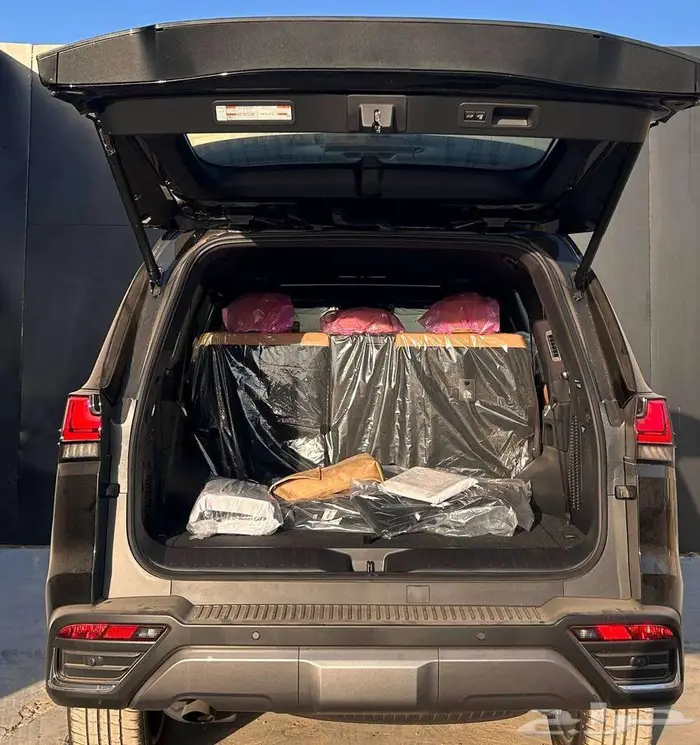 لكزس LX600 2025 BB شركة عبدالمجيد الخضر 6