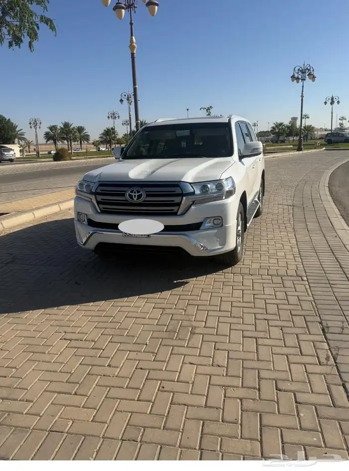 تويوتا لاندكروزر 2017 GXR3 11