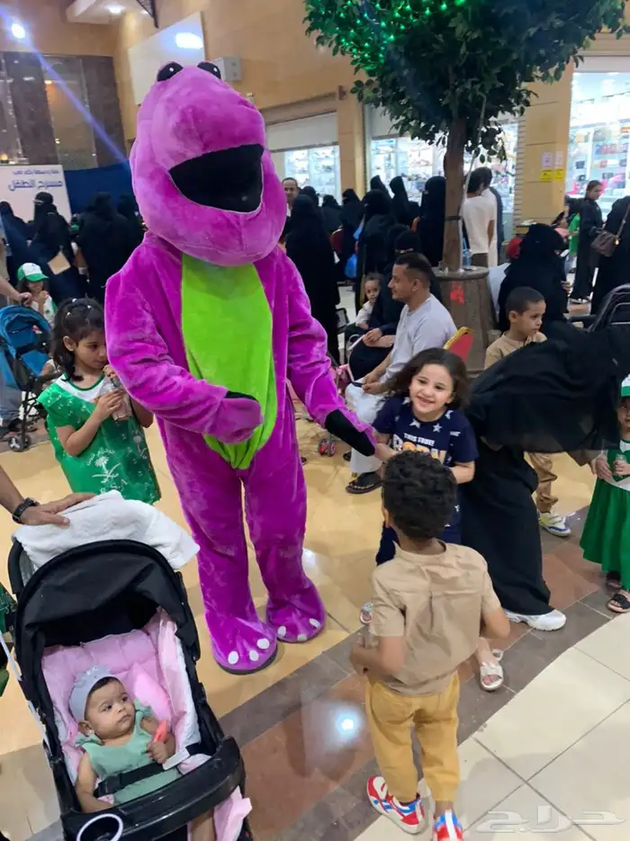 مهرجين شخصيات كرتونيه عمالقه لاعب خفه مهرجانات 3