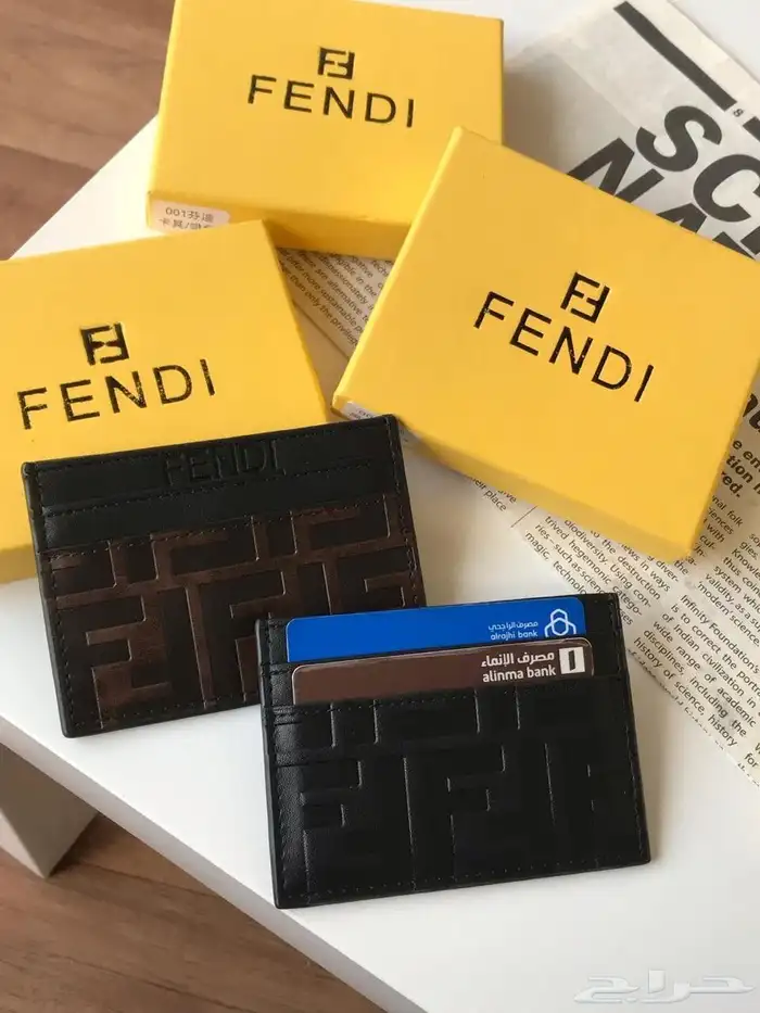 محفظات ماركه توصيل فوري جده والرياض 30