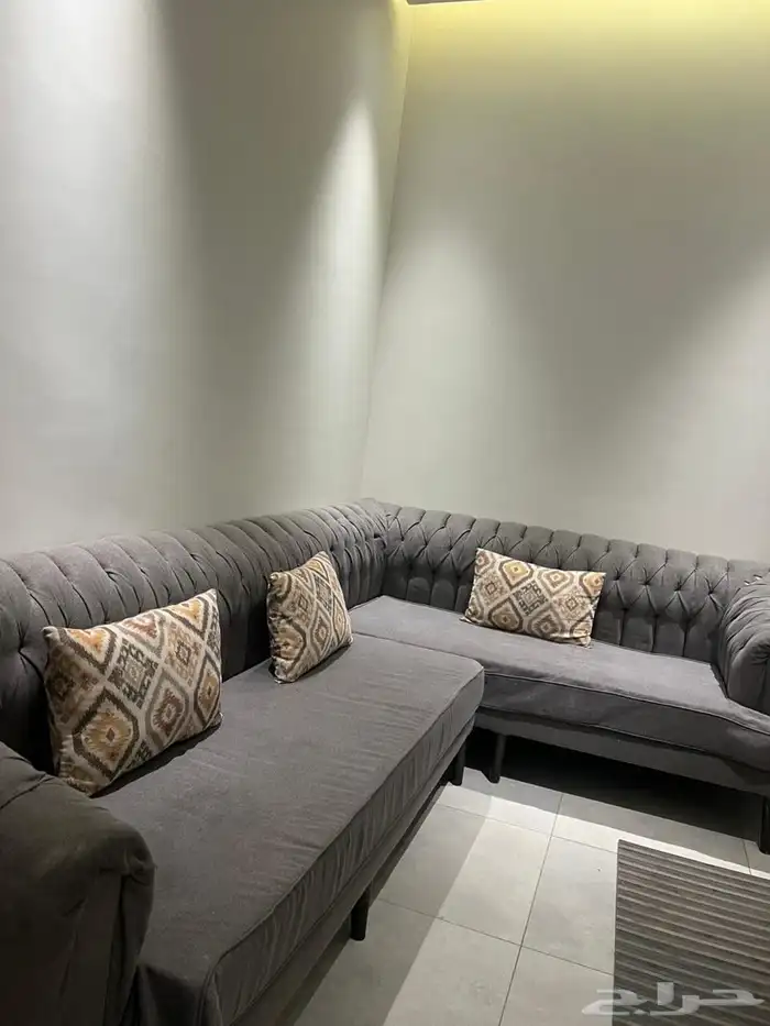 كنب بي 400 ريال 1