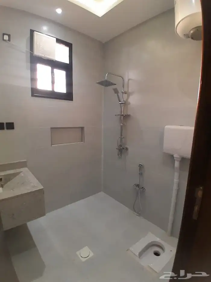 للبيع روف ارضي مع ملحق بمدخل سيارة تشطيبات فاخره بسعر 620الف 14