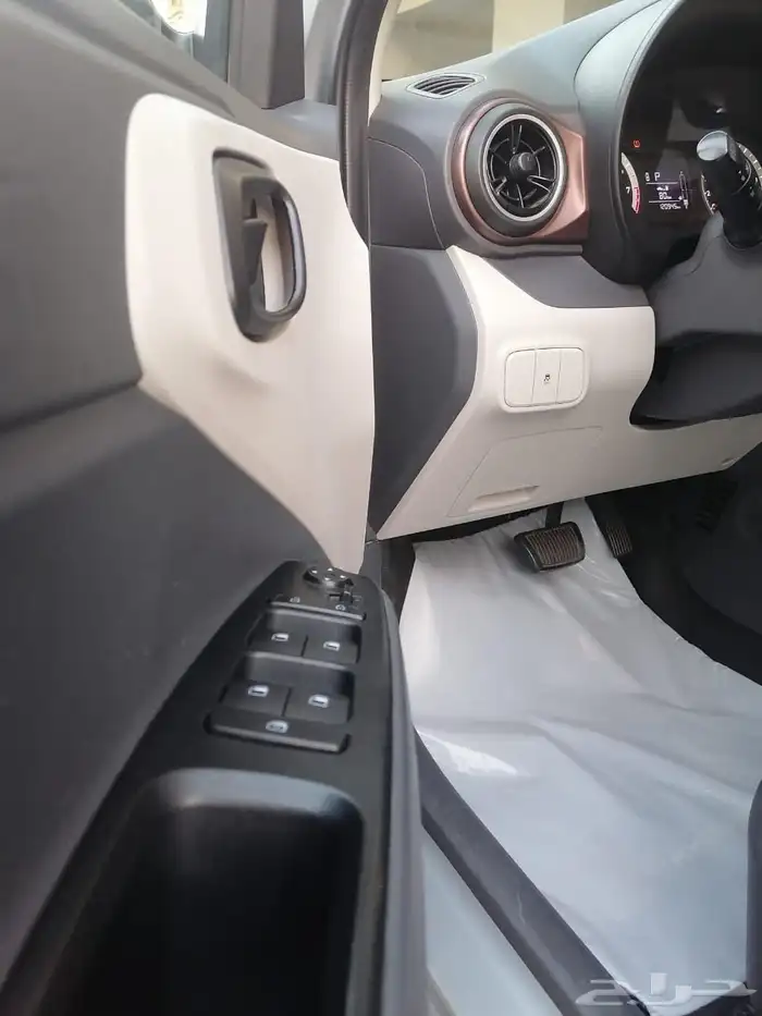 للبيع هونداي i10 الموديل 2023 بحالة ممتازة جدا 26