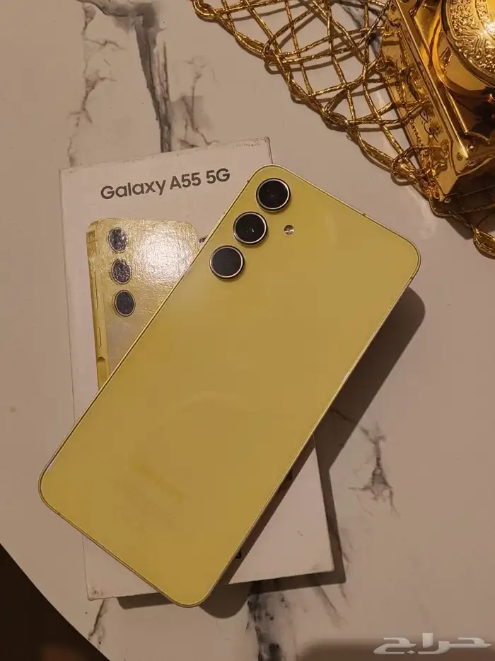 للبيع جلكسيA55الذاكره128الرام8بكرتونه واغراضه استخدام 5ساعات 1