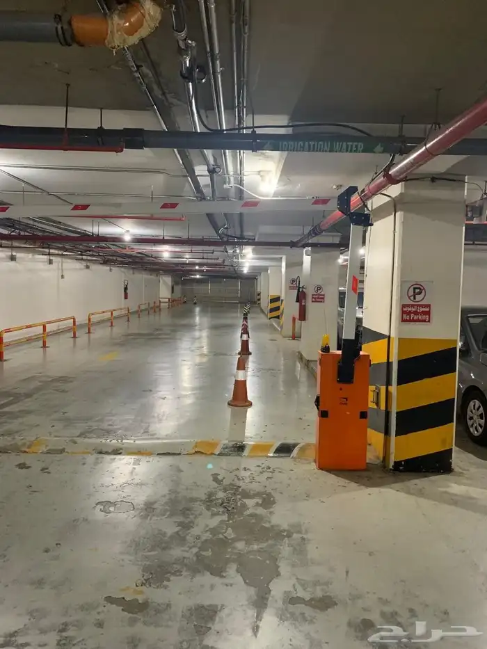 تركيب بوابة مواقف سيارات . بوابة دخول وخروج السيارات 6