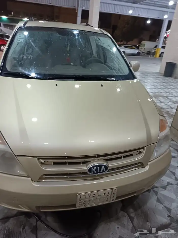 2009كيا كرنفال 2009 2