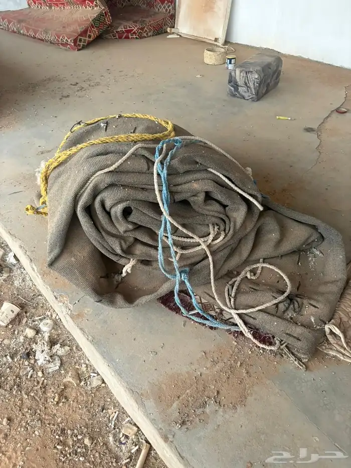 بيت شعر مبطن 1