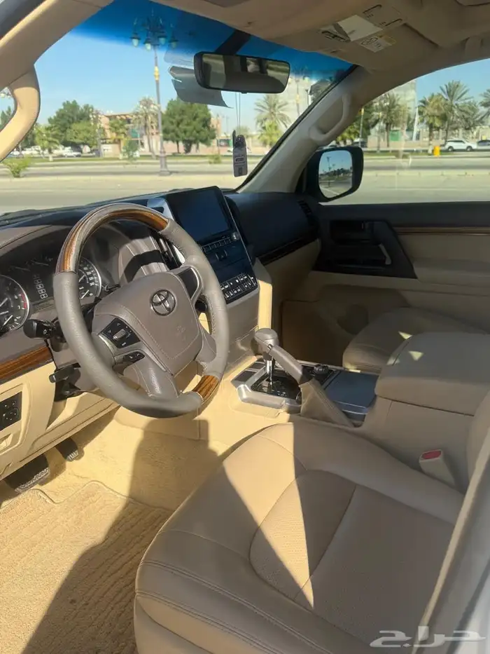 تويوتا لاندكروزر 2017 GXR3 5