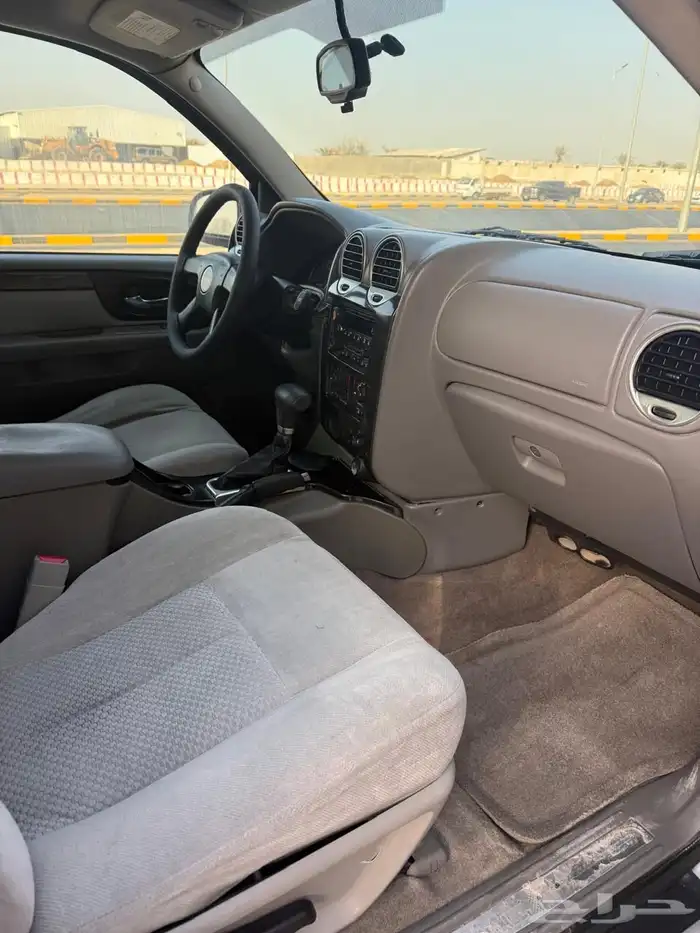 للبيع جي ام سي انفوي موديل 2009 شرط كامل 4