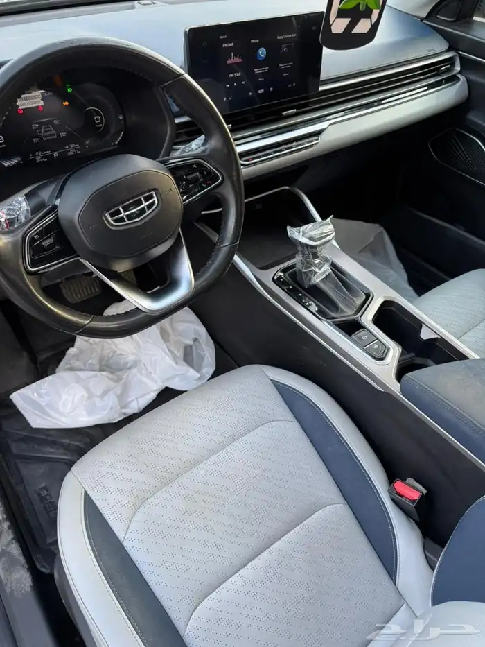 جيلي أمجراند 2023 فل كامل 5