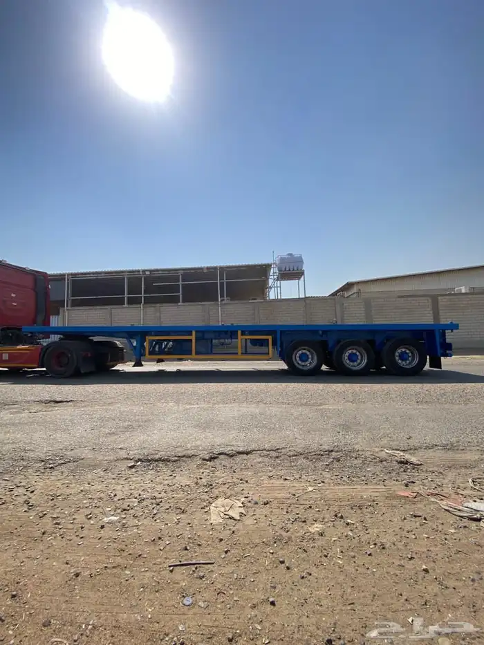 للبيع سطحه المجدوعي طول 13.60 مع 12 قفل كونتينر 8