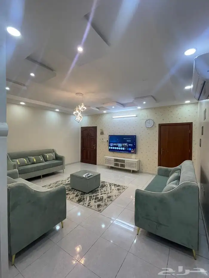 شقق مفروشة للإيجار تشطيب فاااخر   بمدينة رابغ حي المرجانية 8