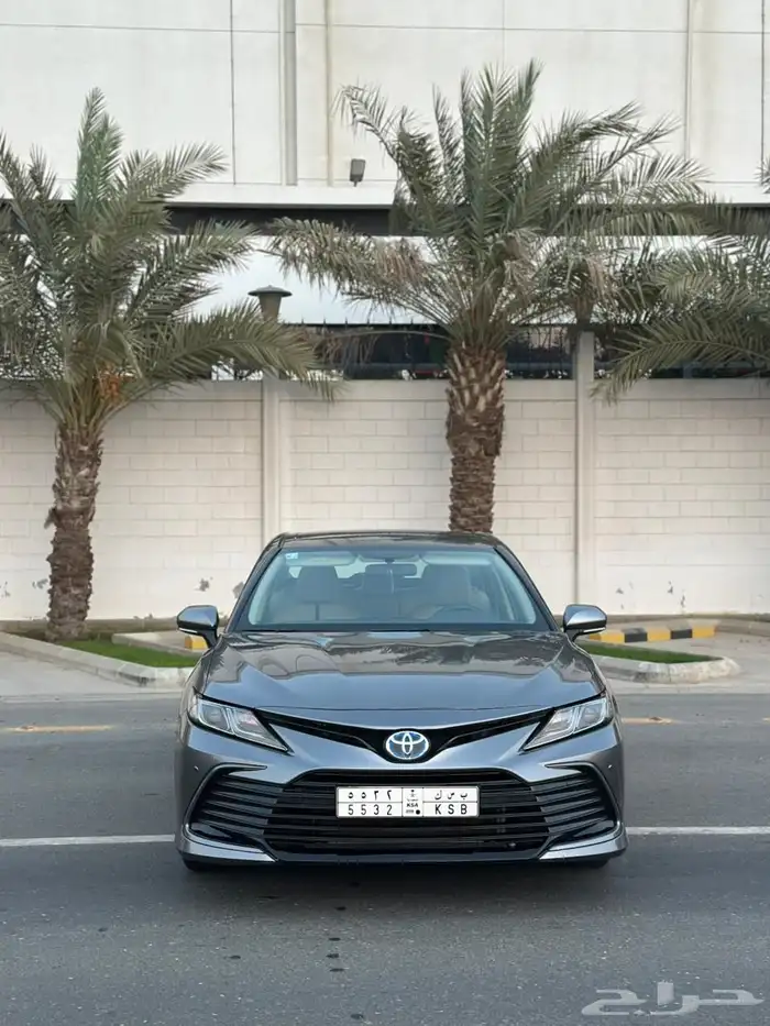 تويوتا كامري 2023 LE هايبرد 0