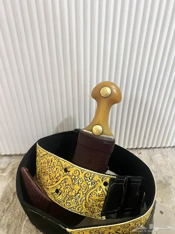 جنبيه كفو حك زراف خطمه فضه سله عماني 1 0