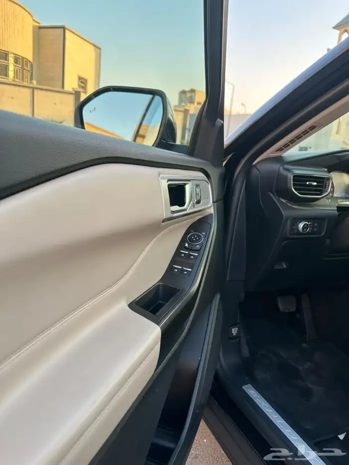 فورد اكسبلور فل كامل ليمتد 2020 15