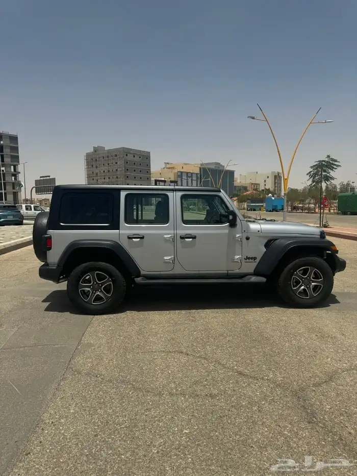 جيب رانجلر سبورت ممشى قليل 4