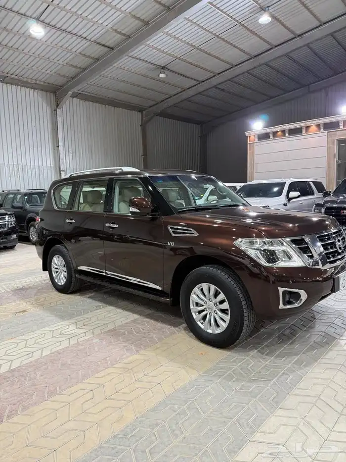 نيسان LE2 محرك 8سلندر 2017 سعودي نظيف 3