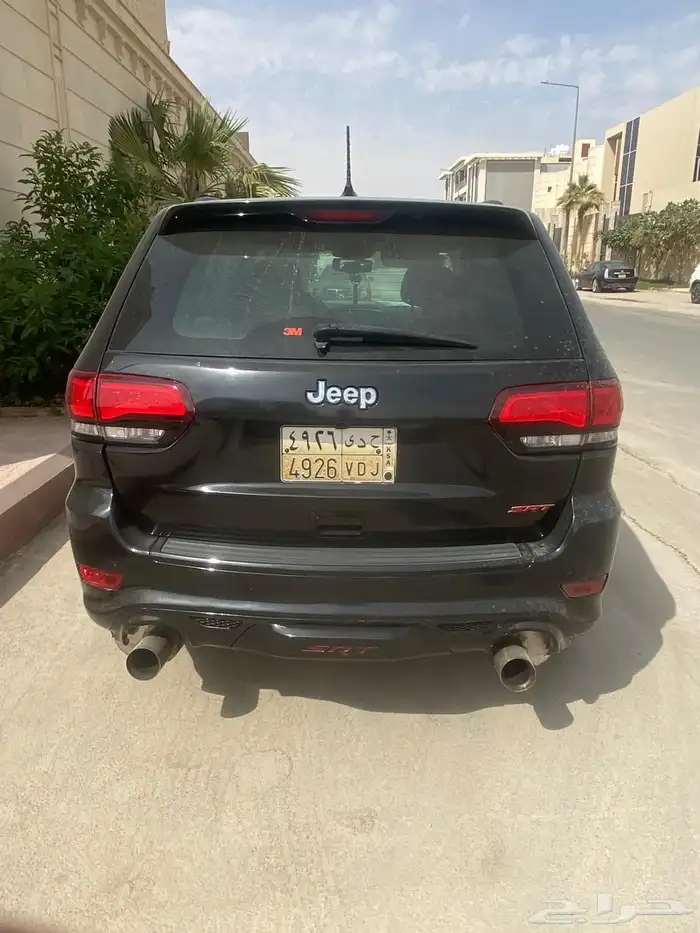 جيب srt للبيع 2