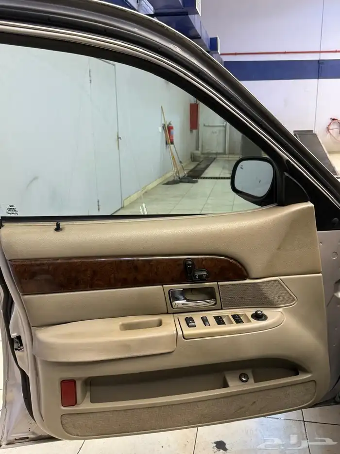 فورد قراند ماركيز 2010 9