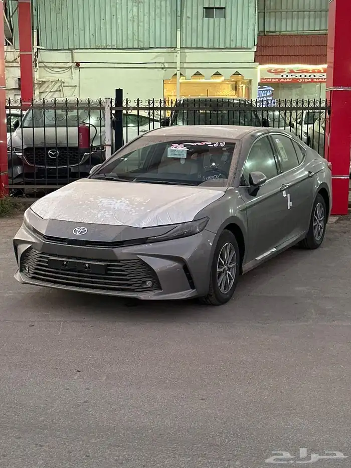 كامري ستاندر 2025 بسعر 113.000 5