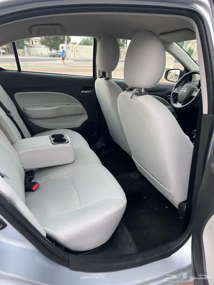 ميتسوبيشي اتراج 2021 نظيف مالك اول 5