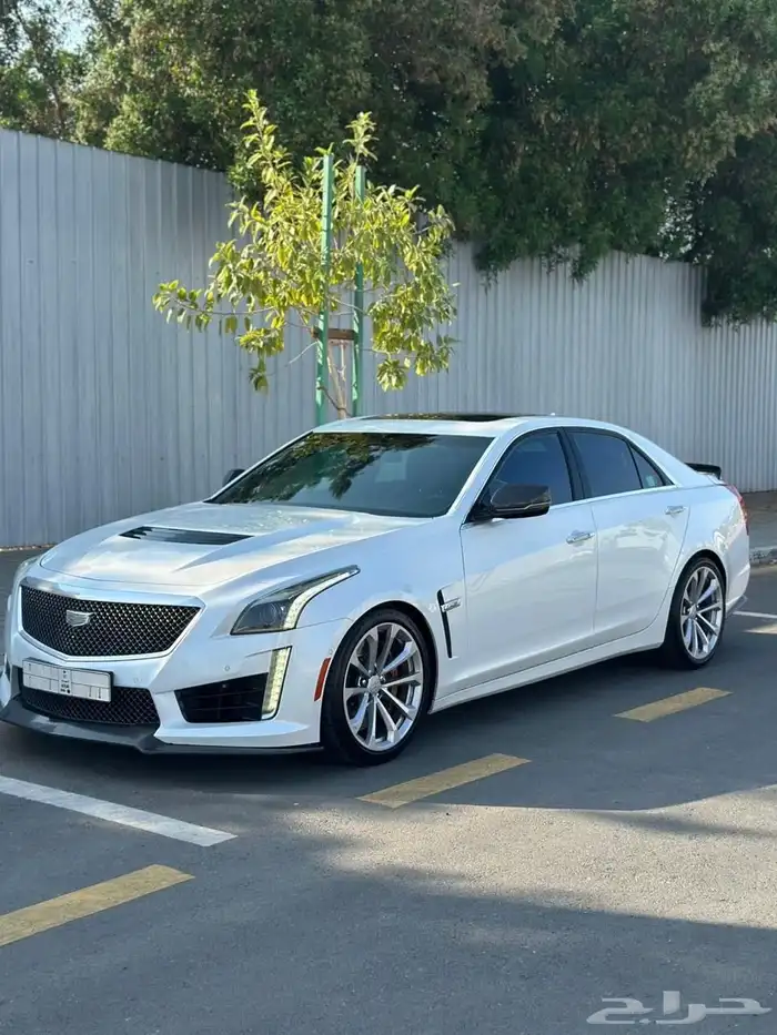 للبيع كاديلاك CTS V 0