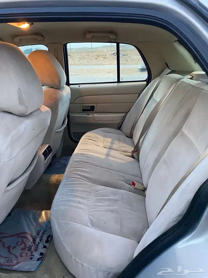 كروان فكتوريا فورد 2011 14