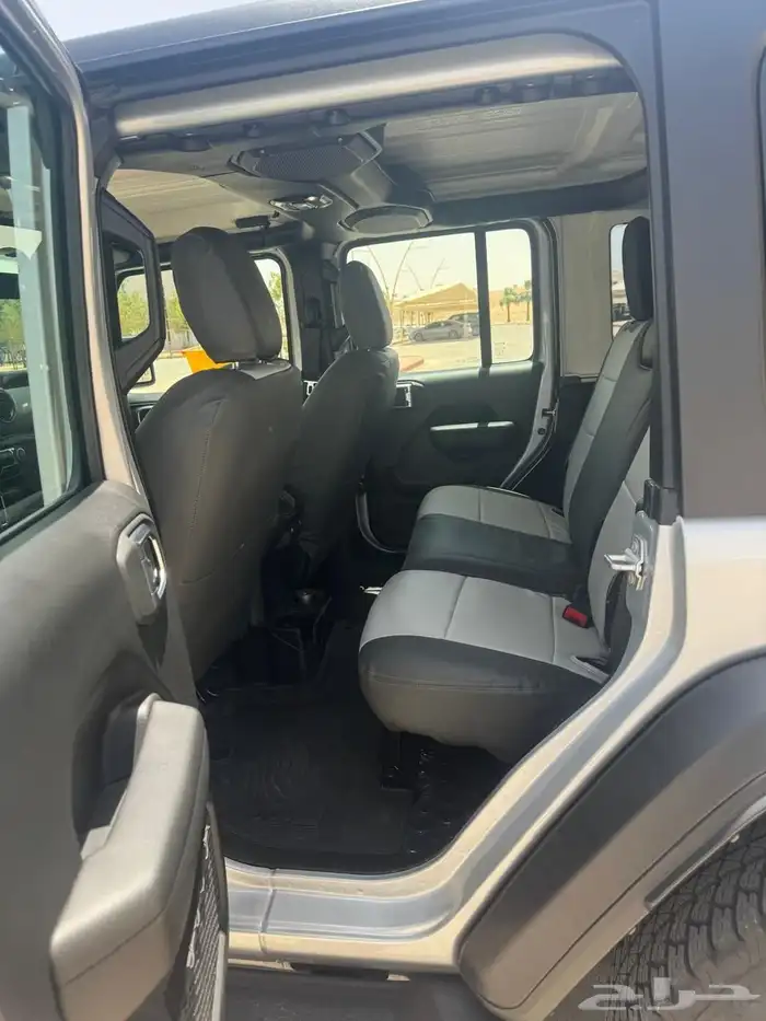 جيب رانجلر سبورت ممشى قليل 7