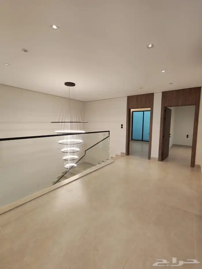 فله نص ارض للبيع حي الفلاح 10