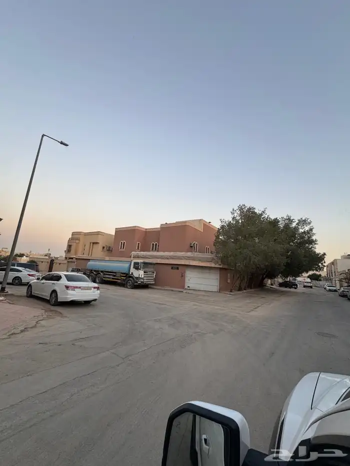 للبيع فله في الدريهمية مخرج 24 على شارعين موقع مميز 625 متر 0