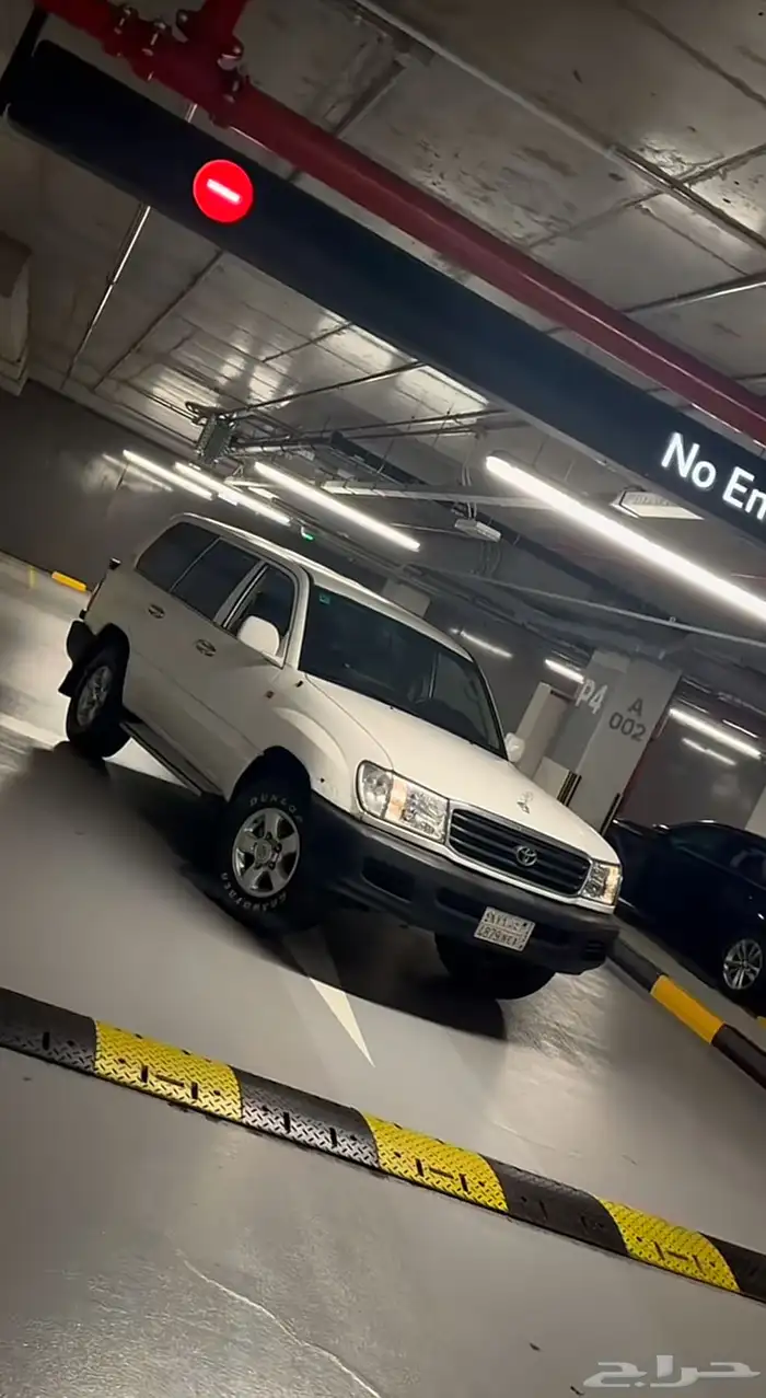 لاندكروزر 2000 1