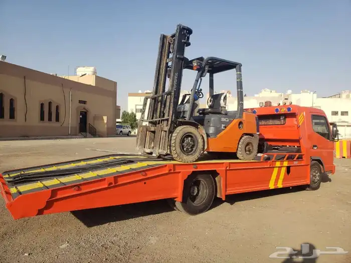 رافعات شوكية بجميع انواعها واحجامها  رافعه شوكيه 3طن للإيج 9