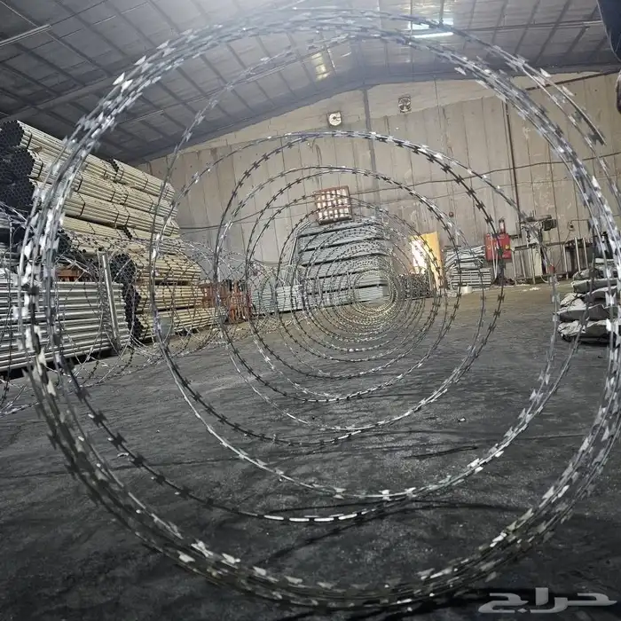 مدير تنفيذي لجميع أعمال الشبوك 1