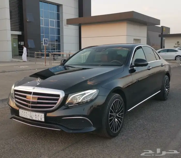 مرسيدس E300 0