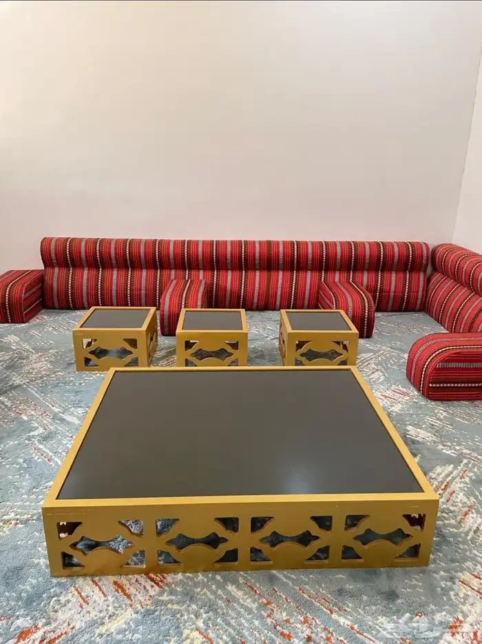 طاولات ارضيه للبيع 1