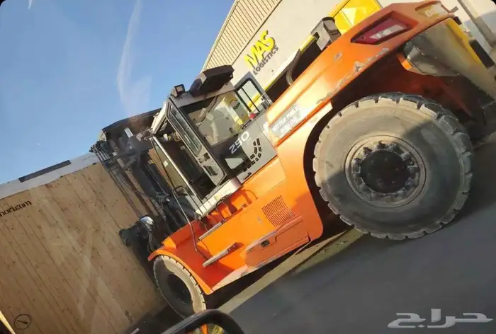 رافعه شوكيه فوركلفت سكينه كرينات للايجار الشهري وليومي 5