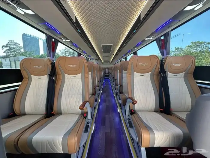 باصات حديثة للإيجار 2