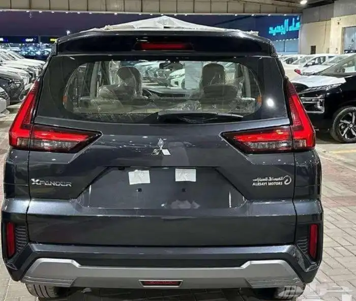 متسبوشي اكسباندر موديل 2025 1