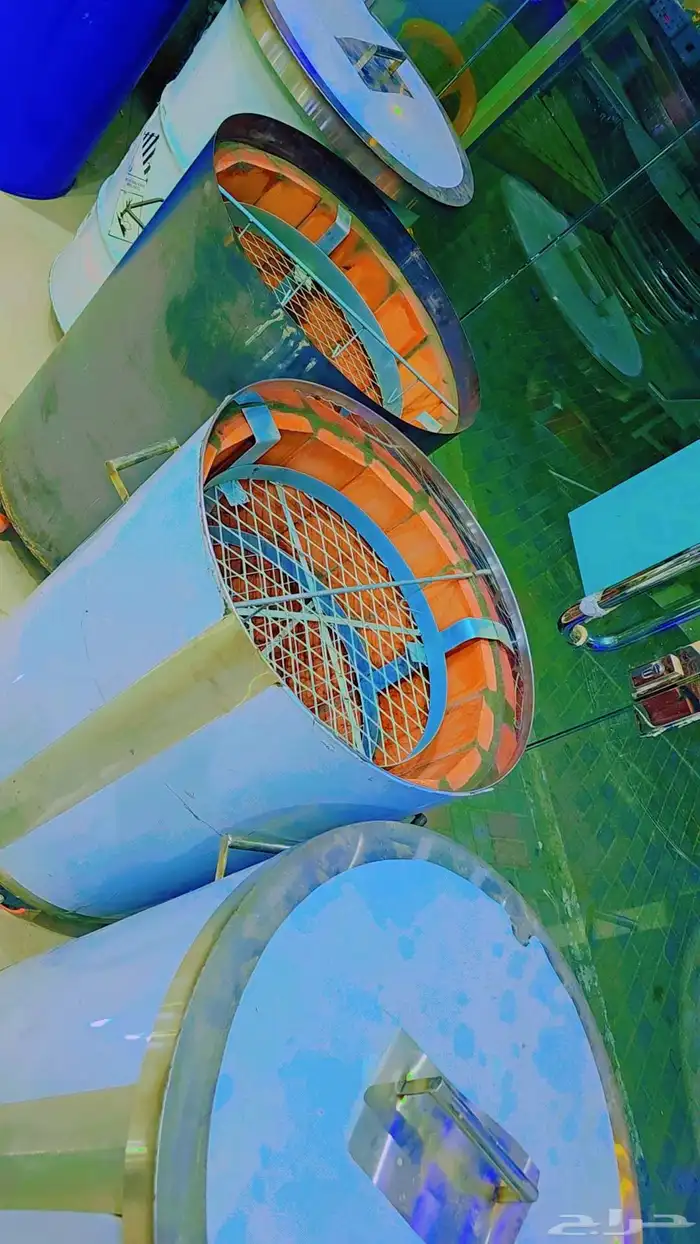 يوجد لدينا جميع انواع الفخاريات 4