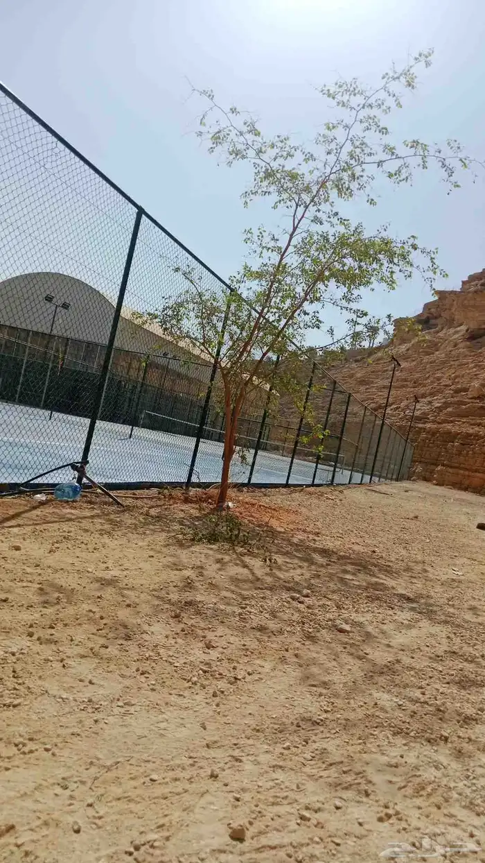 نقوم بتركيب وتوريد جميع انواع الشبوك ملاعب مزارع كسرات 1